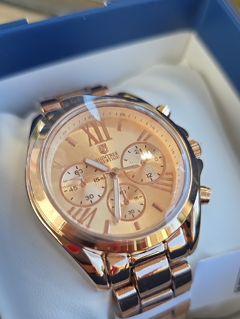 69.2  Invicta Montres Prestige Rose Gold Women’s Watch